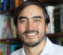 White House Tech Advisor Tim Wu在比特币坚持至少100万美