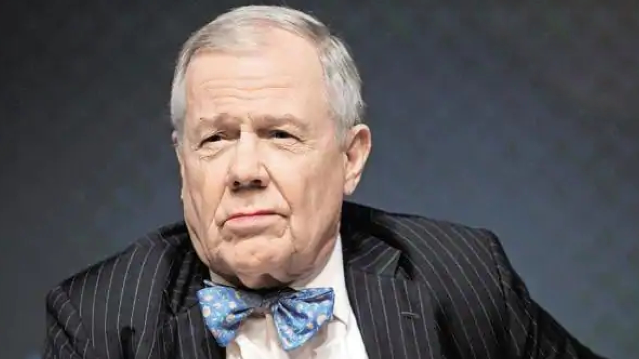 Jim Rogers Discusses Bitcoin as Money and Why Governments Won't Let Crypto Flourish